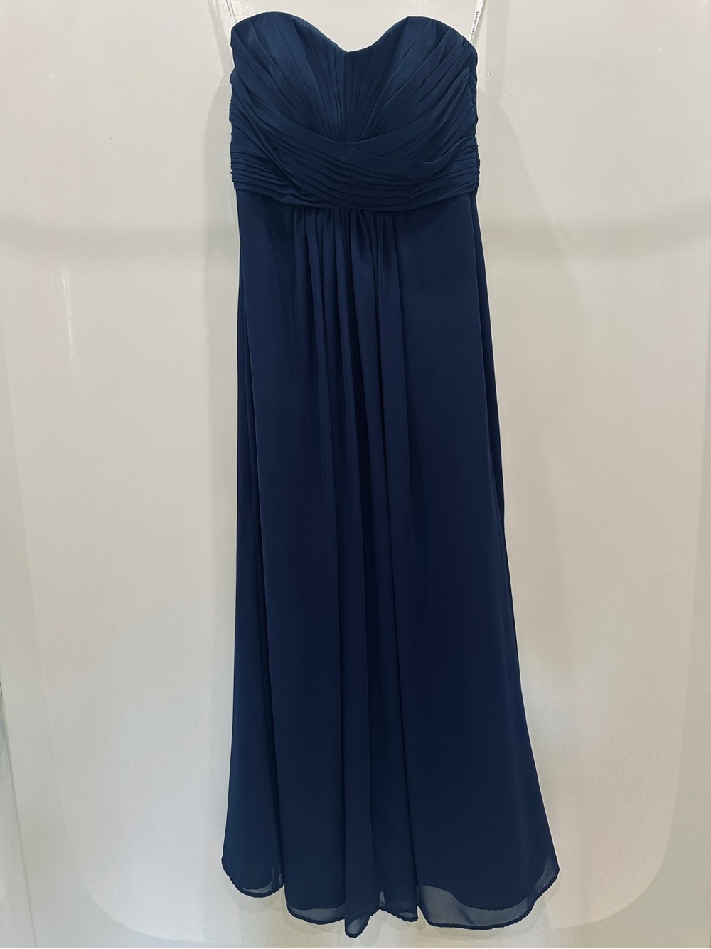 🔥David's Bridal Strapless Navy Sweetheart A-Line Gown🔷 - Picture 2 of 6